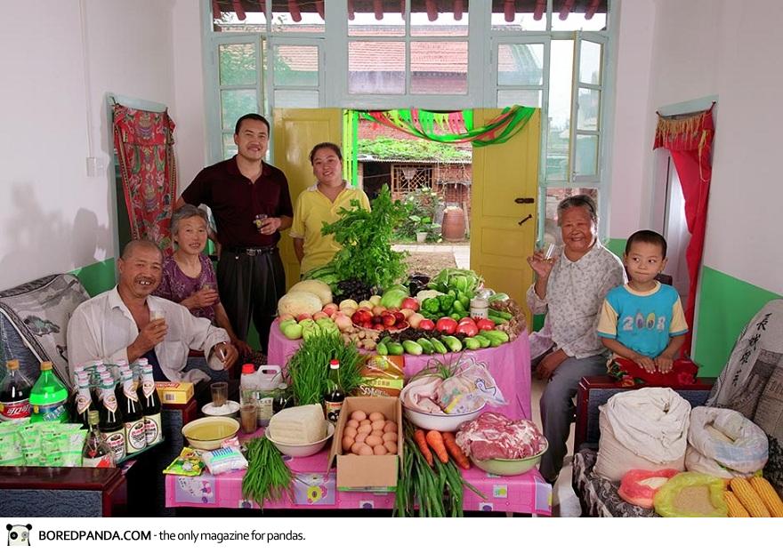 peter-menzel-what-the-world-eats-27