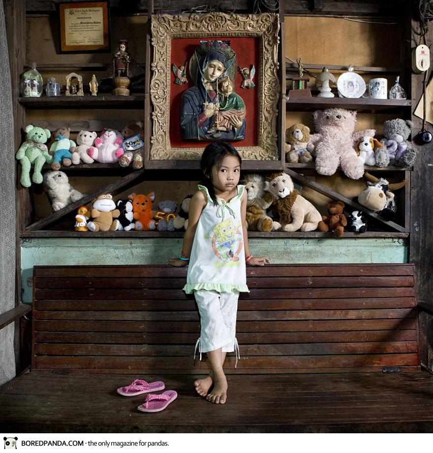 toy-stories-gabriele-galimberti-11