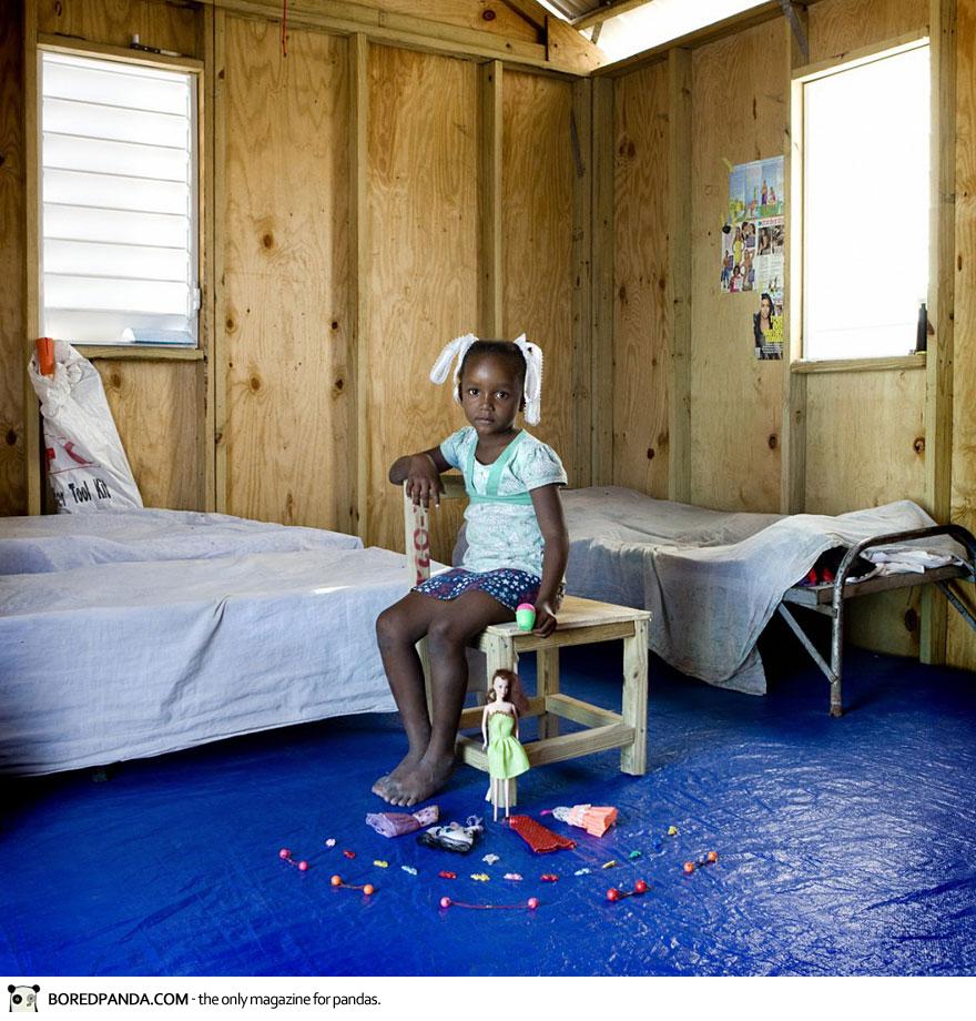 toy-stories-gabriele-galimberti-17