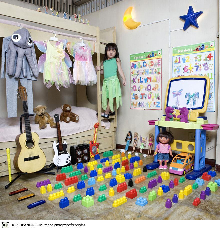 toy-stories-gabriele-galimberti-2